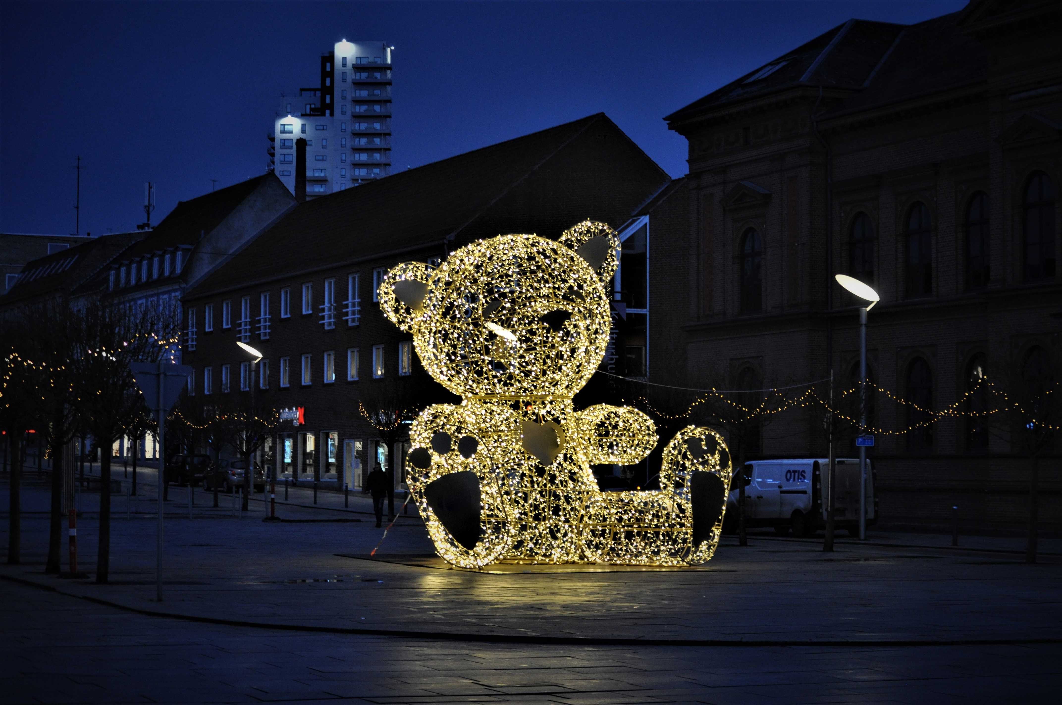 Den lysende bamse på Østervold