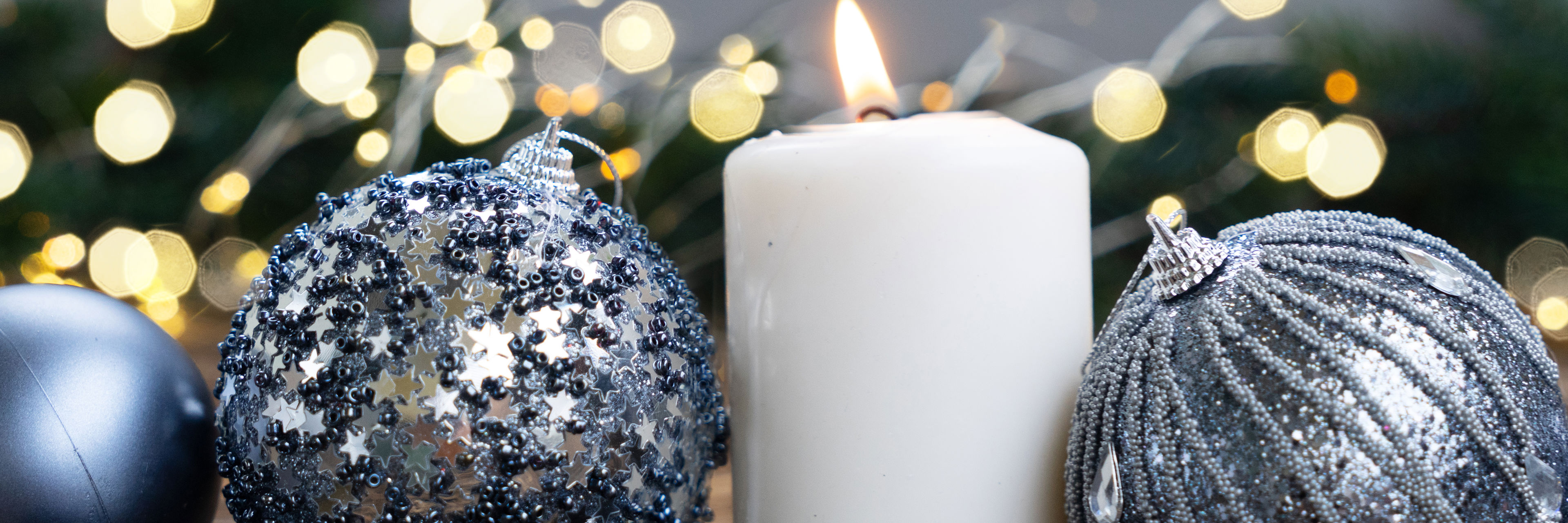 Lys og julekugler