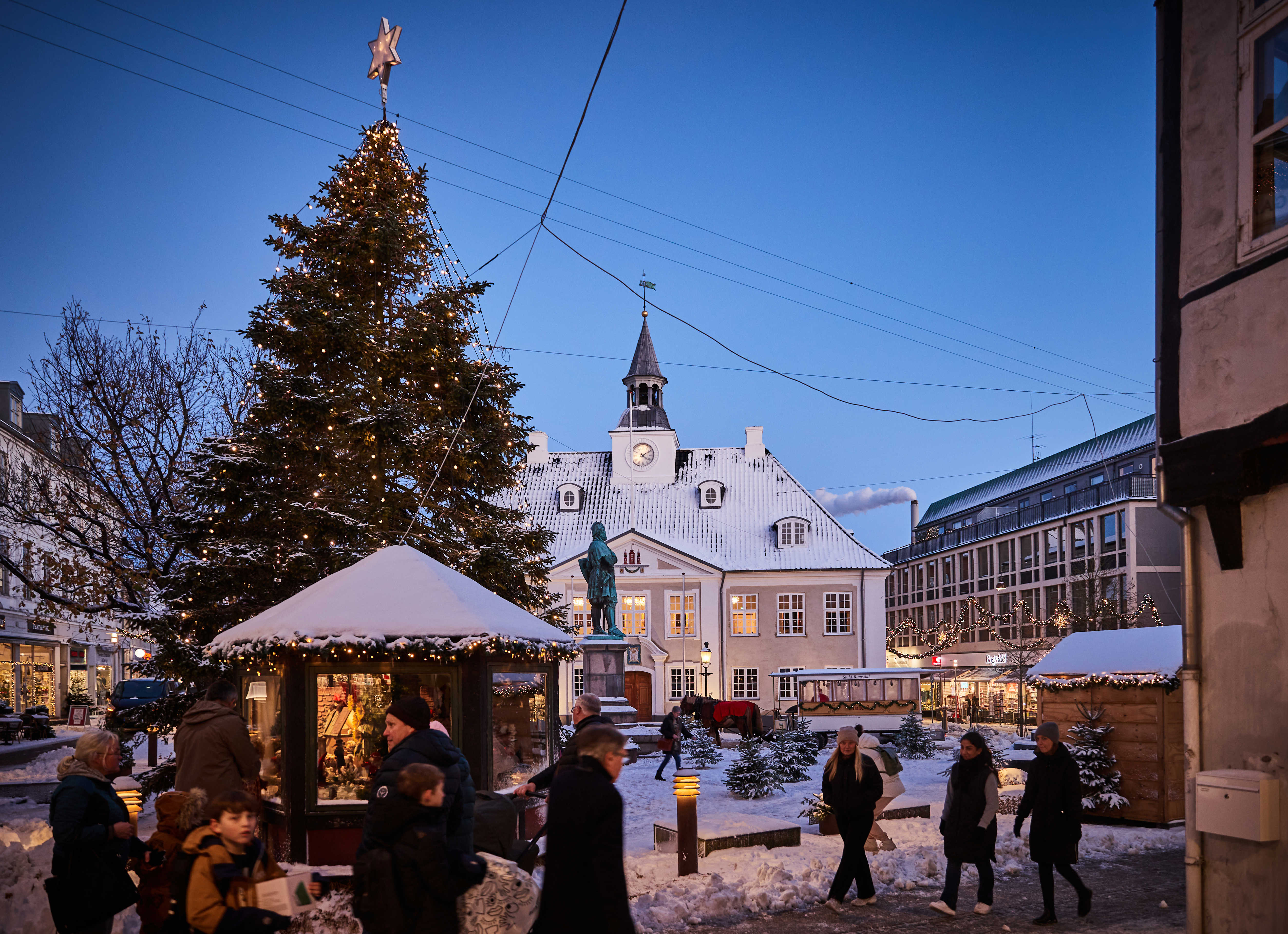Julepynt på Rådhustorvet