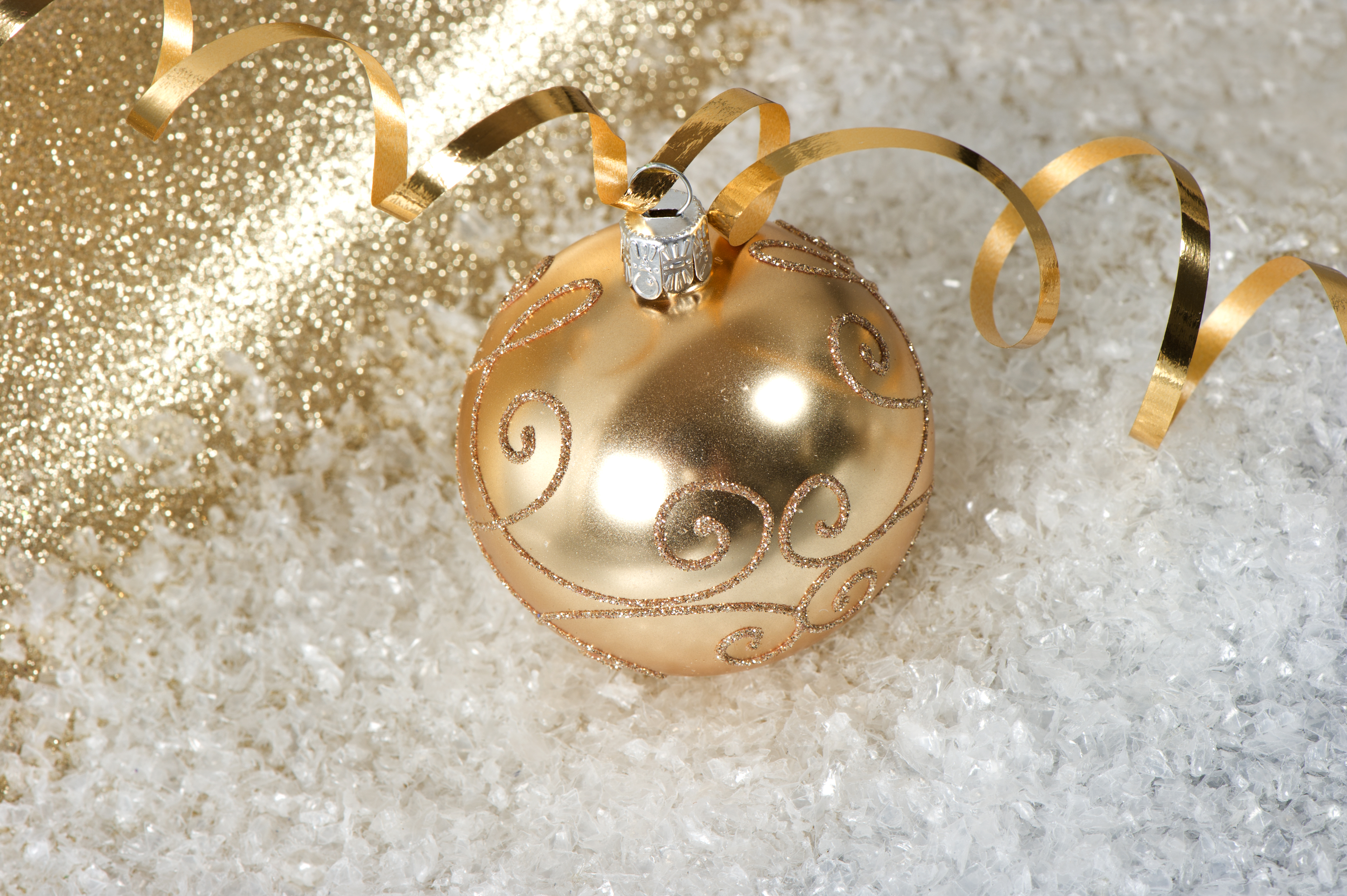 Julekugle og glimmer