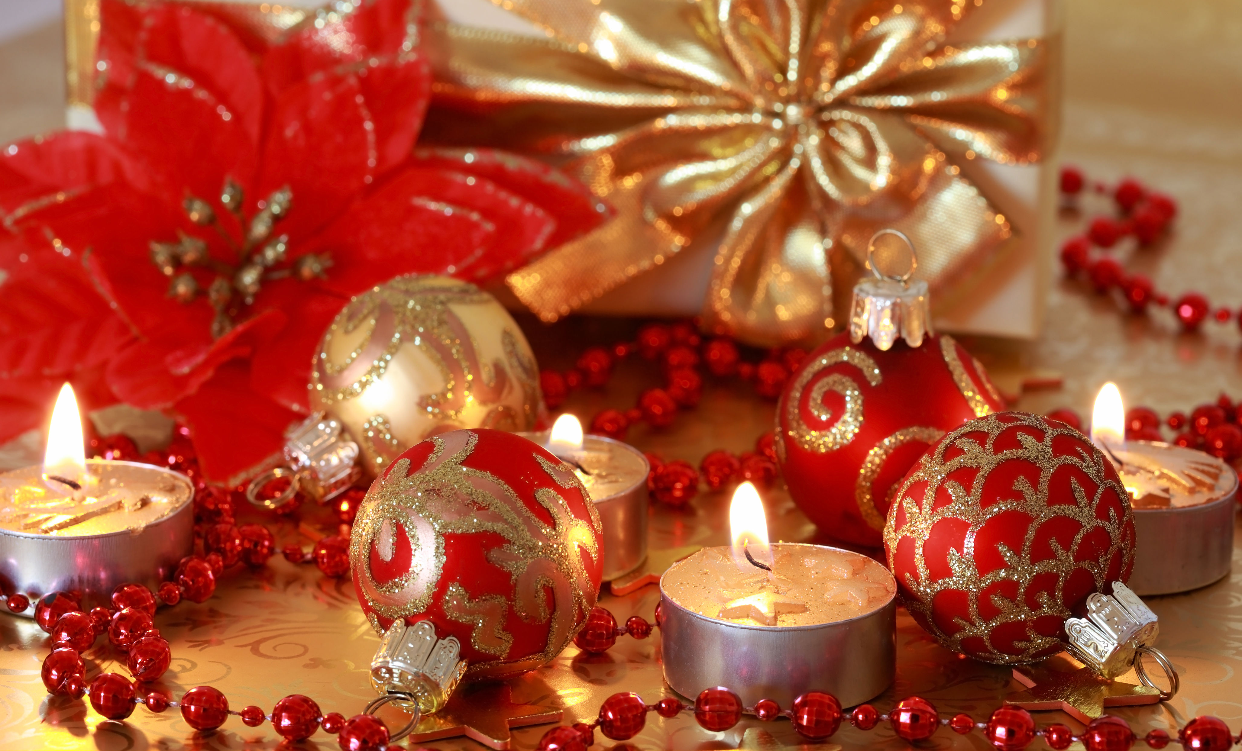 Julepynt og fyrfadslys