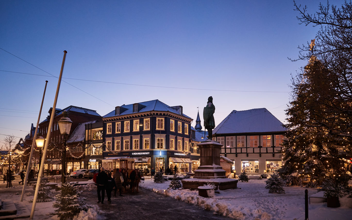 Julepynt på og ved Rådhustorvet