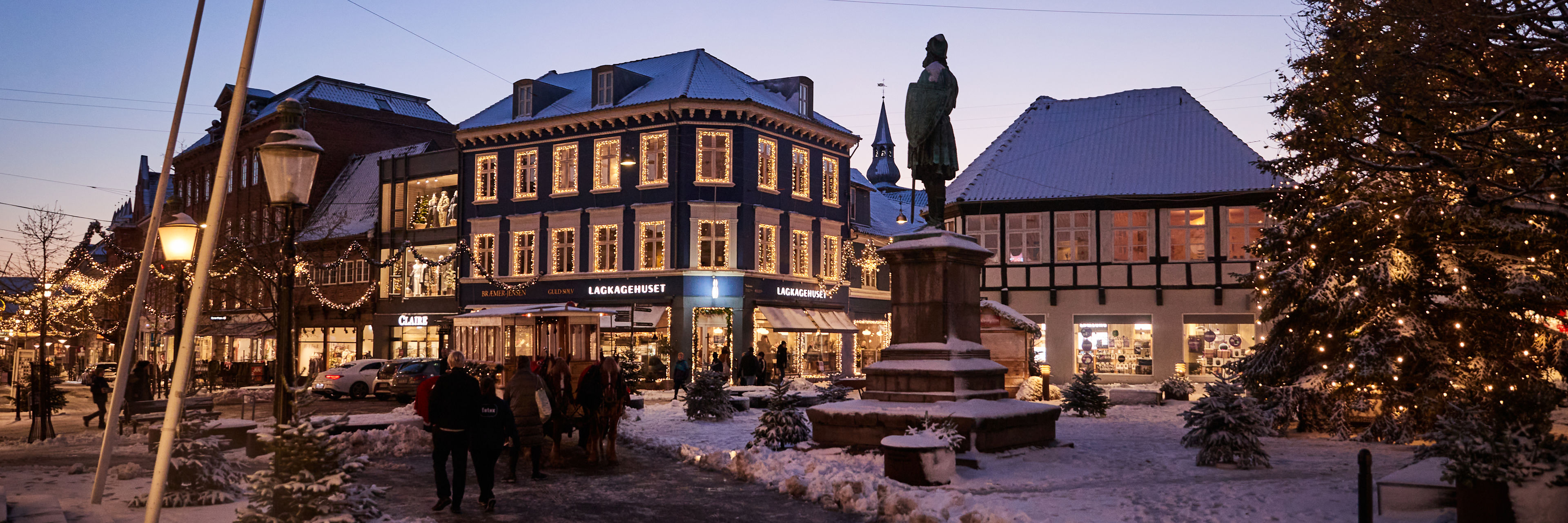 Julepynt på og ved Rådhustorvet